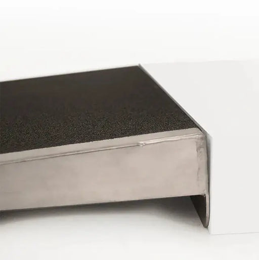 Prairie View Industries Self Supporting Threshold Ramp
