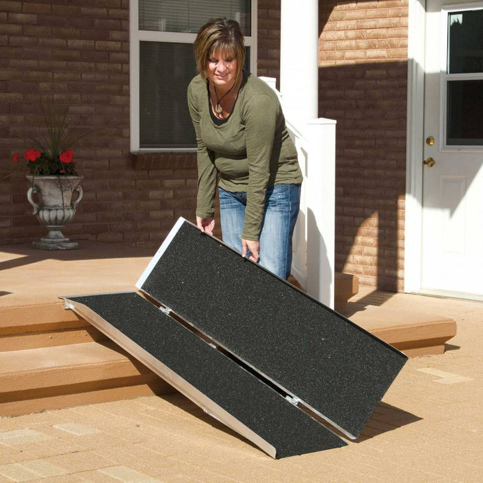 Prairie View Industries Single Fold Ramp